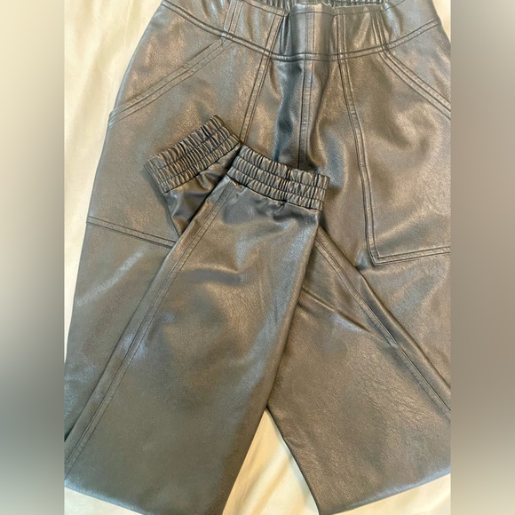 NWOT Spanx Leather Like Joggers - Picture 6 of 10